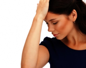 Bản tin y tế: Nỗi hối hận của người phụ nữ trắng tay sau cơn đột quỵ tuổi 36